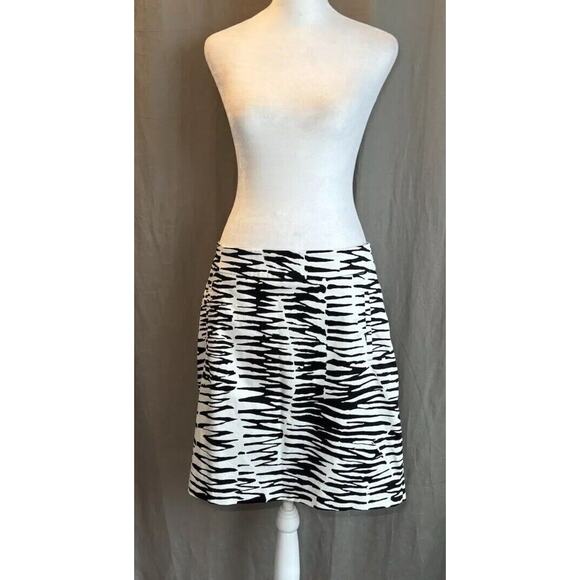 Banana Republic x Trina Turk Summer 2012 Zebra Print Pencil Skirt Lined ~ Size 8 - Picture 15 of 16